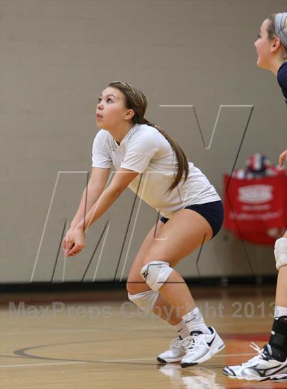 Thumbnail 3 in FR: Boyd vs. McKinney photogallery.