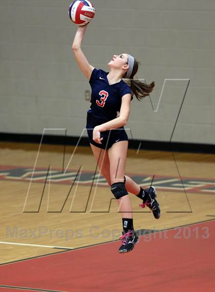 Thumbnail 2 in FR: Boyd vs. McKinney photogallery.