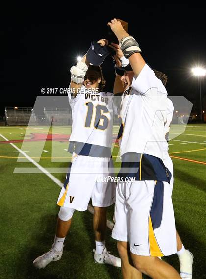 Thumbnail 3 in Victor vs. Canandaigua Academy (Section 5 Class B Final) photogallery.