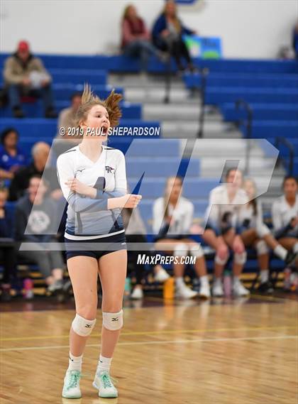 Thumbnail 3 in Fairview vs. Dakota Ridge (CHSAA 5A Regional Playoff) photogallery.