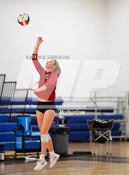 Thumbnail 2 in Fairview vs. Dakota Ridge (CHSAA 5A Regional Playoff) photogallery.