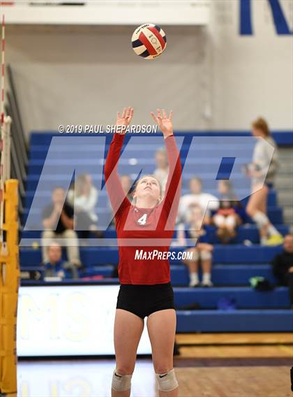 Thumbnail 2 in Fairview vs. Dakota Ridge (CHSAA 5A Regional Playoff) photogallery.