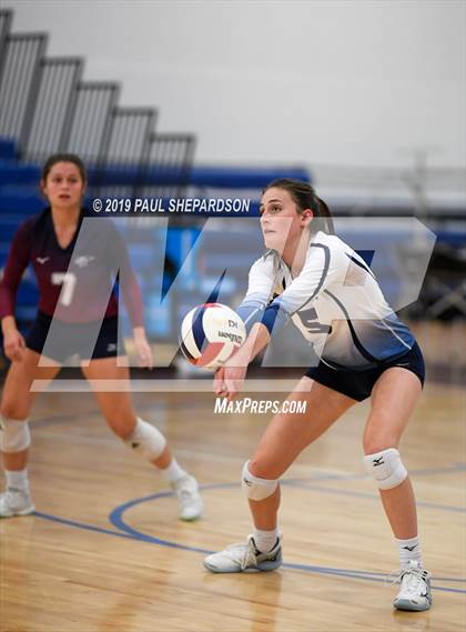 Thumbnail 3 in Fairview vs. Dakota Ridge (CHSAA 5A Regional Playoff) photogallery.