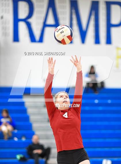 Thumbnail 3 in Fairview vs. Dakota Ridge (CHSAA 5A Regional Playoff) photogallery.