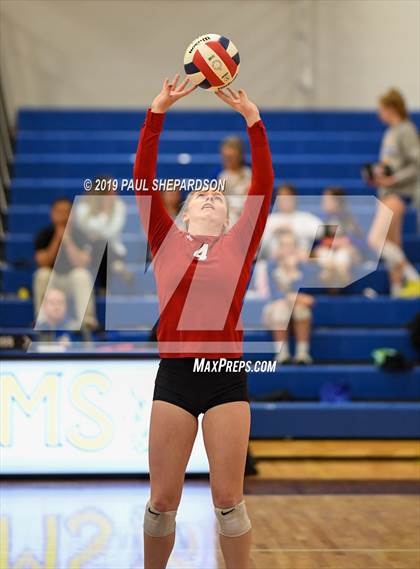 Thumbnail 1 in Fairview vs. Dakota Ridge (CHSAA 5A Regional Playoff) photogallery.