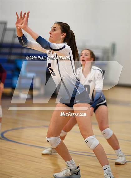 Thumbnail 3 in Fairview vs. Dakota Ridge (CHSAA 5A Regional Playoff) photogallery.