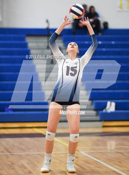 Thumbnail 3 in Fairview vs. Dakota Ridge (CHSAA 5A Regional Playoff) photogallery.