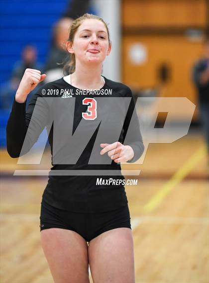 Thumbnail 3 in Fairview vs. Dakota Ridge (CHSAA 5A Regional Playoff) photogallery.