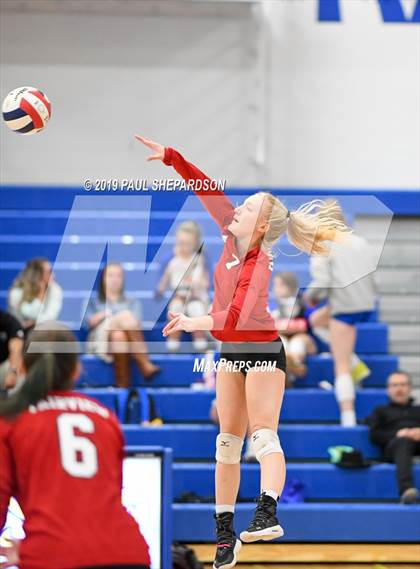 Thumbnail 2 in Fairview vs. Dakota Ridge (CHSAA 5A Regional Playoff) photogallery.