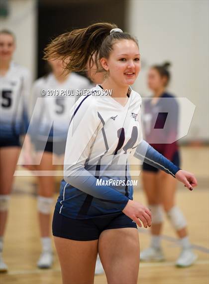 Thumbnail 2 in Fairview vs. Dakota Ridge (CHSAA 5A Regional Playoff) photogallery.