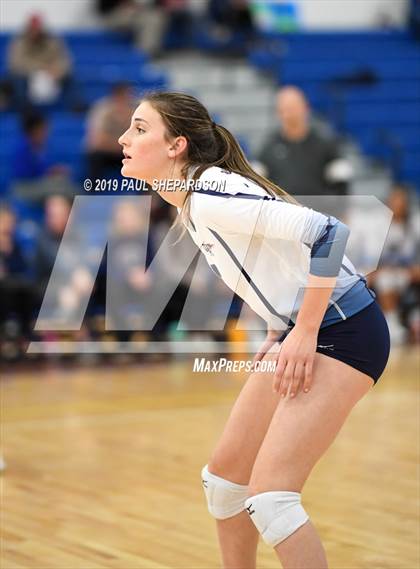 Thumbnail 3 in Fairview vs. Dakota Ridge (CHSAA 5A Regional Playoff) photogallery.