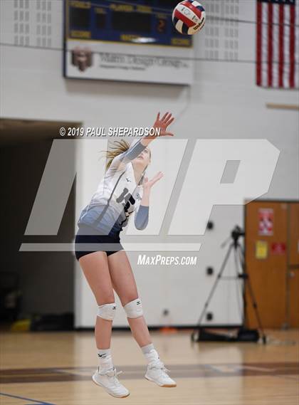 Thumbnail 3 in Fairview vs. Dakota Ridge (CHSAA 5A Regional Playoff) photogallery.