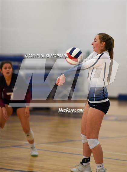 Thumbnail 2 in Fairview vs. Dakota Ridge (CHSAA 5A Regional Playoff) photogallery.
