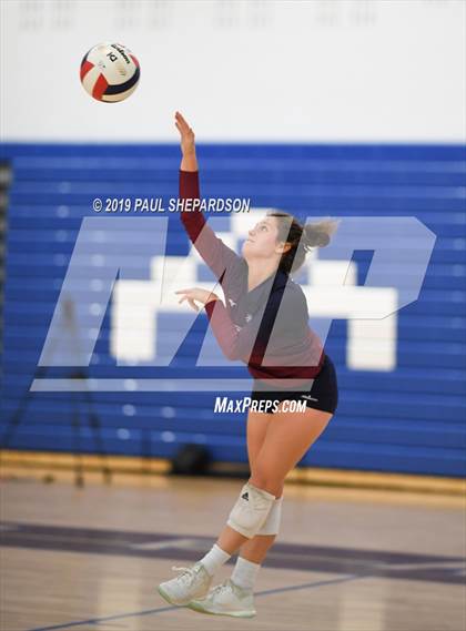 Thumbnail 3 in Fairview vs. Dakota Ridge (CHSAA 5A Regional Playoff) photogallery.