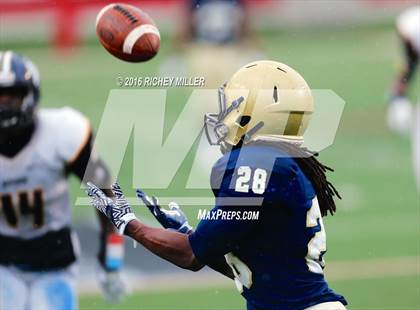 Thumbnail 2 in Wynne vs. Pulaski Academy (AAA 5A State Final) photogallery.