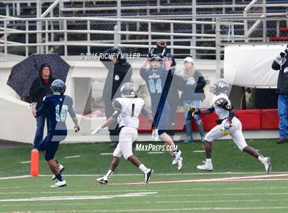 Thumbnail 1 in Wynne vs. Pulaski Academy (AAA 5A State Final) photogallery.