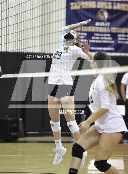 Thumbnail 3 in Eagle Rock @ Tarbut V' Torah (CIF State D5 Playoff) photogallery.