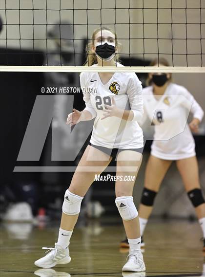 Thumbnail 2 in Eagle Rock @ Tarbut V' Torah (CIF State D5 Playoff) photogallery.