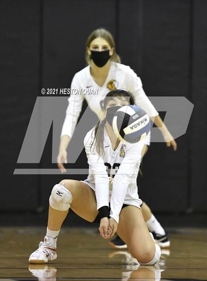 Thumbnail 2 in Eagle Rock @ Tarbut V' Torah (CIF State D5 Playoff) photogallery.