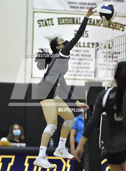Thumbnail 2 in Eagle Rock @ Tarbut V' Torah (CIF State D5 Playoff) photogallery.