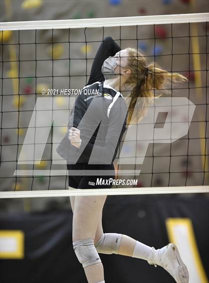 Thumbnail 2 in Eagle Rock @ Tarbut V' Torah (CIF State D5 Playoff) photogallery.