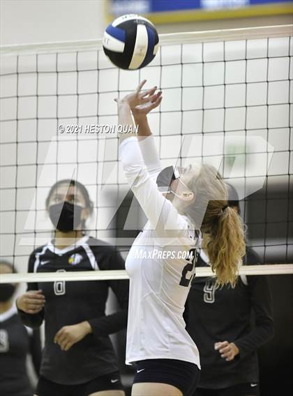 Thumbnail 3 in Eagle Rock @ Tarbut V' Torah (CIF State D5 Playoff) photogallery.