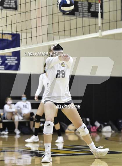 Thumbnail 2 in Eagle Rock @ Tarbut V' Torah (CIF State D5 Playoff) photogallery.