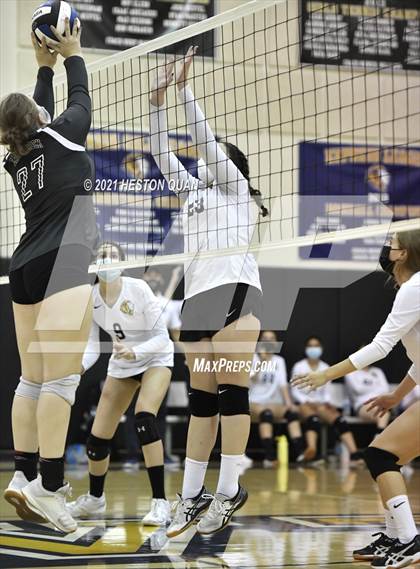Thumbnail 2 in Eagle Rock @ Tarbut V' Torah (CIF State D5 Playoff) photogallery.
