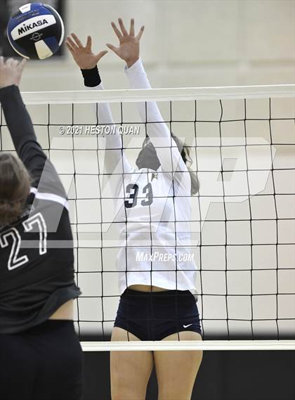 Thumbnail 3 in Eagle Rock @ Tarbut V' Torah (CIF State D5 Playoff) photogallery.
