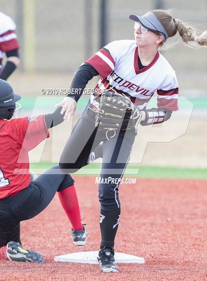 Thumbnail 1 in Muskego @ Bradford photogallery.
