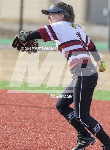 Thumbnail 3 in Muskego @ Bradford photogallery.