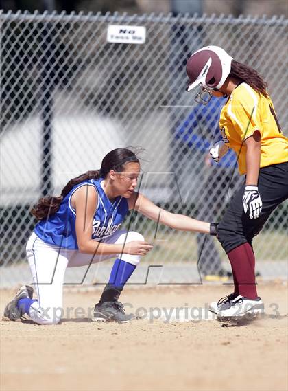 Thumbnail 3 in Burbank @ Highland (Hi Desert Classic) photogallery.