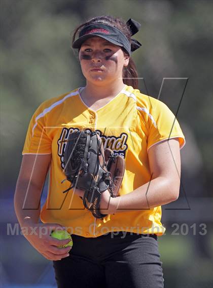 Thumbnail 1 in Burbank @ Highland (Hi Desert Classic) photogallery.
