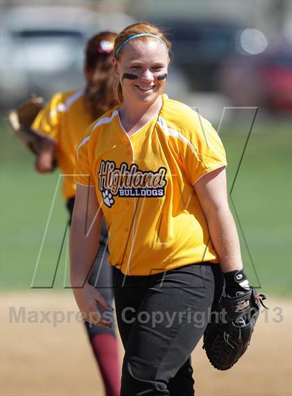 Thumbnail 1 in Burbank @ Highland (Hi Desert Classic) photogallery.