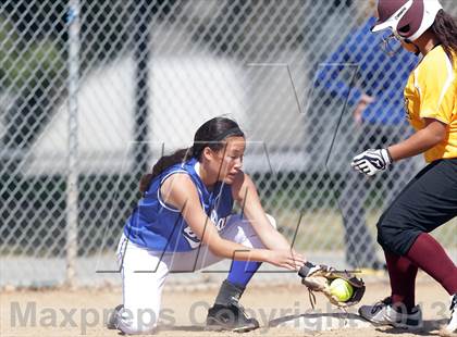 Thumbnail 2 in Burbank @ Highland (Hi Desert Classic) photogallery.