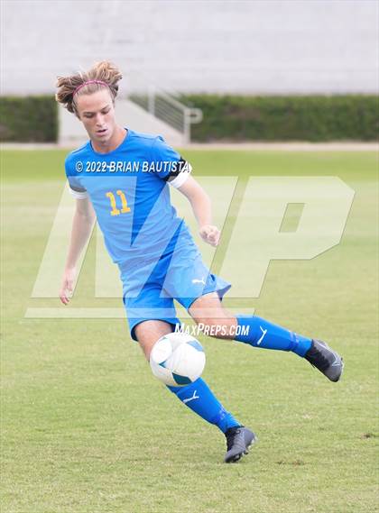 Thumbnail 2 in Kamehameha Hawai'i vs Island School (HHSAA D2 Semifinal Playoff) photogallery.