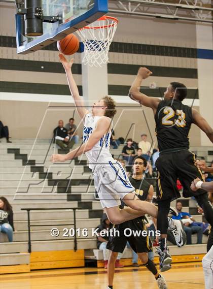 Thumbnail 2 in Plano East @ Hebron photogallery.