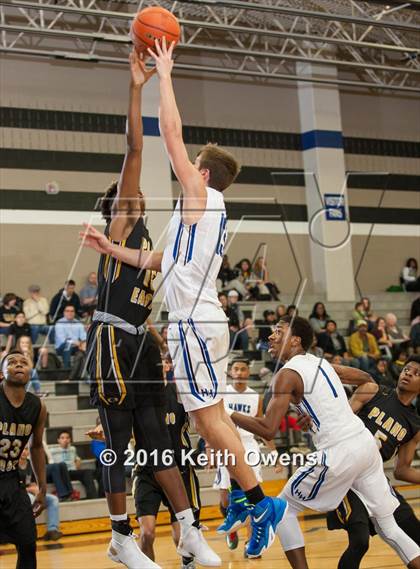 Thumbnail 2 in Plano East @ Hebron photogallery.