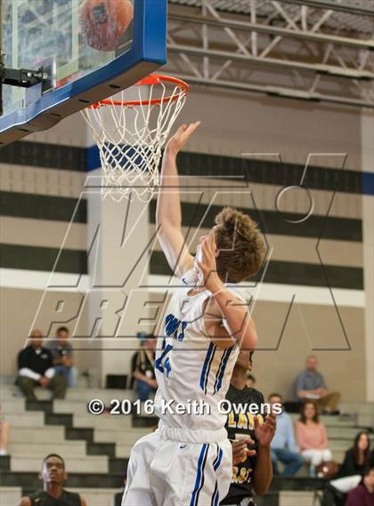 Thumbnail 2 in Plano East @ Hebron photogallery.