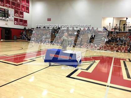 Thumbnail 1 in Maryville TOC Ceremony photogallery.