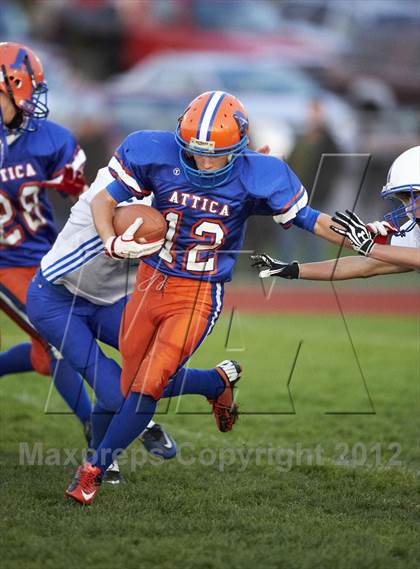 Thumbnail 3 in Batavia @ Attica photogallery.