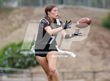 Thumbnail 1 in El Dorado @ Canyon photogallery.