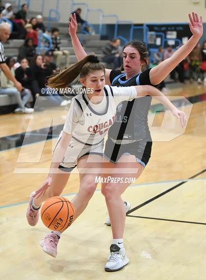 Thumbnail 3 in Estrella Foothills vs. Sahuaro  (Lady Wolves Court Classic - Blue Division Championship) photogallery.
