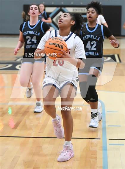 Thumbnail 3 in Estrella Foothills vs. Sahuaro  (Lady Wolves Court Classic - Blue Division Championship) photogallery.