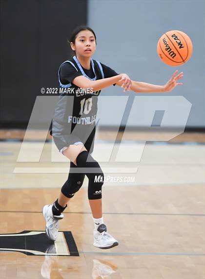 Thumbnail 2 in Estrella Foothills vs. Sahuaro  (Lady Wolves Court Classic - Blue Division Championship) photogallery.
