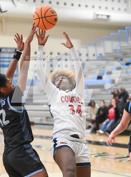 Thumbnail 2 in Estrella Foothills vs. Sahuaro  (Lady Wolves Court Classic - Blue Division Championship) photogallery.