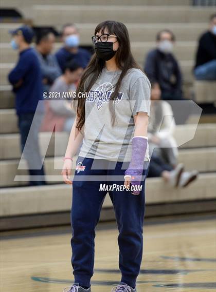 Thumbnail 3 in Beckman @ Aliso Niguel photogallery.