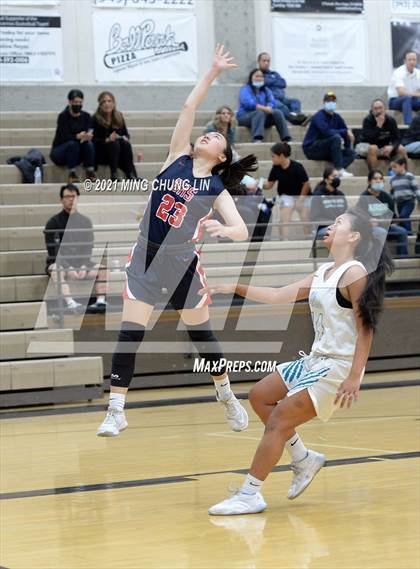 Thumbnail 3 in Beckman @ Aliso Niguel photogallery.