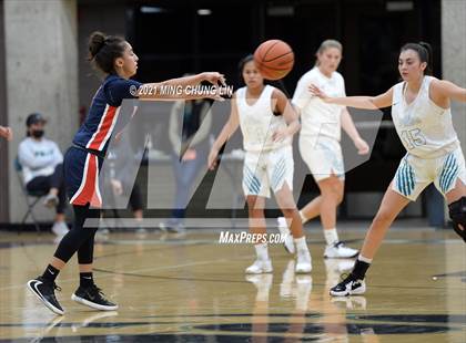Thumbnail 1 in Beckman @ Aliso Niguel photogallery.
