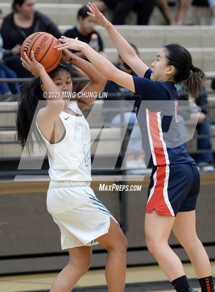 Thumbnail 1 in Beckman @ Aliso Niguel photogallery.